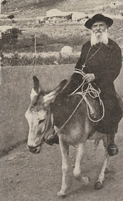 Mons. Bernardino Re Vescovo di Lipari 1883-1963