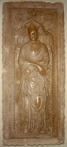 Lastra marmorea tombale del cardinale Ludovico Bonito nel duomo di Rimini