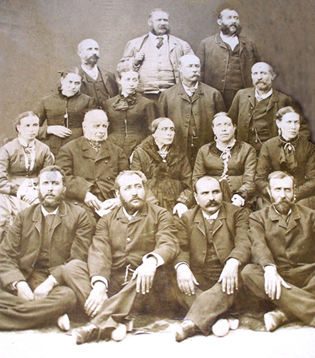 Foto del 1883 della famiglia di  Vincenzo Dulcetta