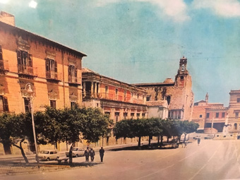 Piazza Cavour nei primi anni "80 del XX sec.
