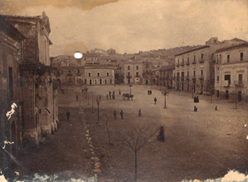 Piazza cavour nel 1900 circa